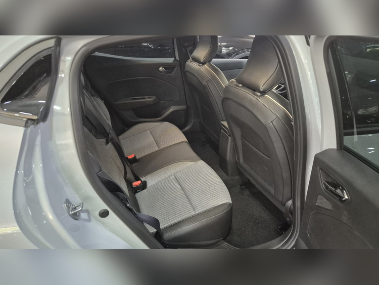 Renault Clio Techno foto 11