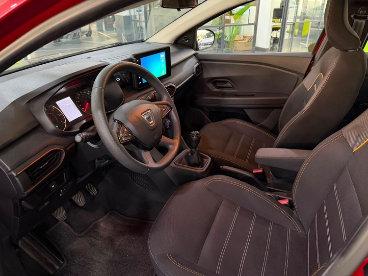 Dacia Sandero Stepway Essential foto 11